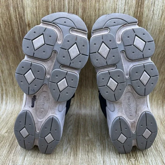 New Balance 9060 Women's Size 7.5 Eclipse Navy Suede Shoes Sneakers GC9060NV - Picture 8 of 10